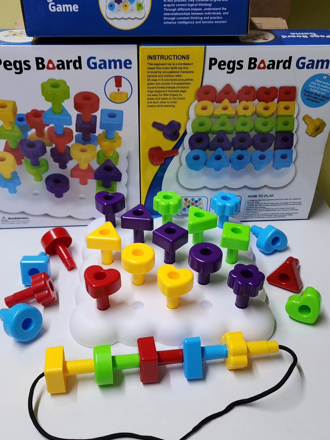 Pegs Board Game: 26 pc