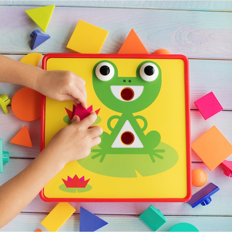 Creative Geometry Fun 12 Pictures & 22 Interactive Buttons for Creative Play