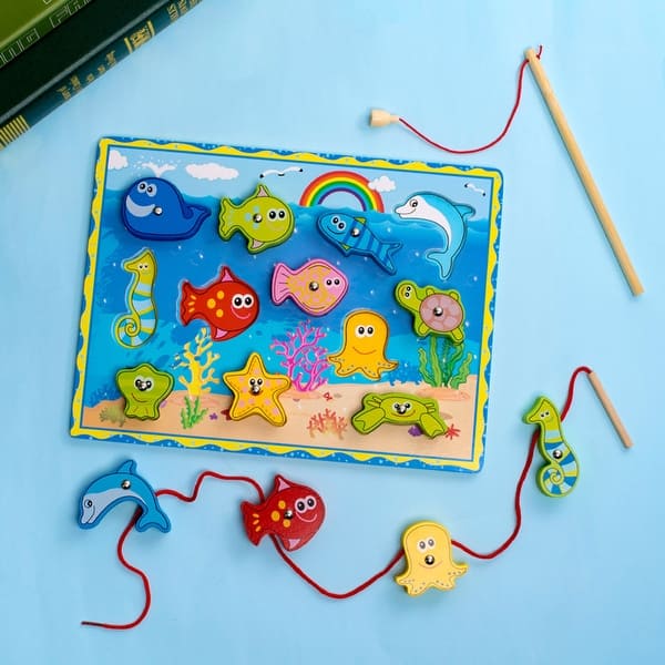 Wooden 3D Magnetic Fishing Puzzle with White Board