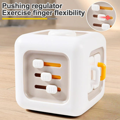 Uulzzor 6 in 1 Busy Activity Cube